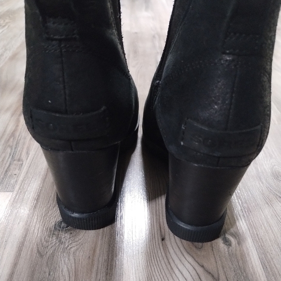 Sorel Joan Uptown Chelsea Waterproof Wedge Boots Size 6.5 - Picture 3 of 5